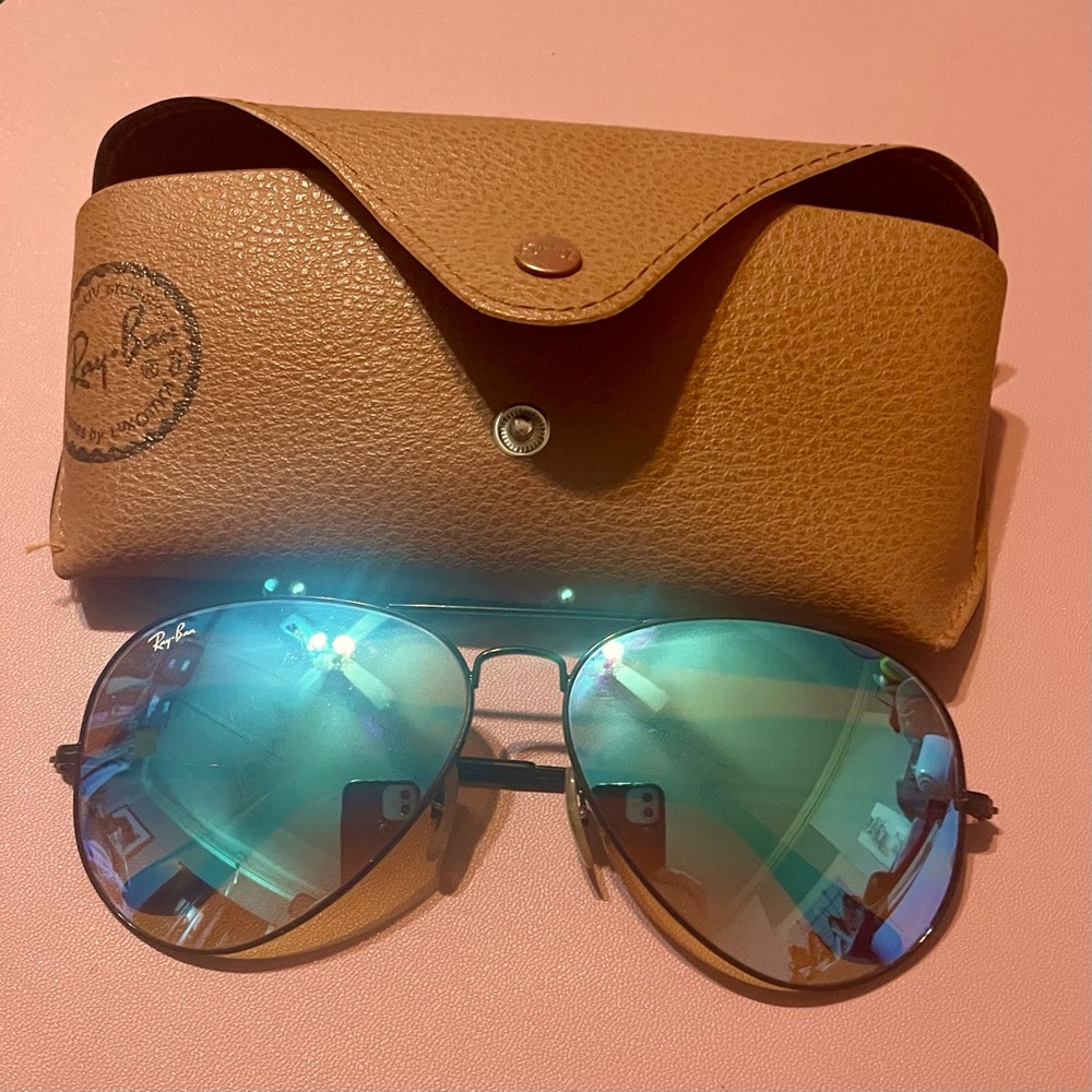 Ray Ban Blue Mirror Aviator Sunglasses. Large 62mm.